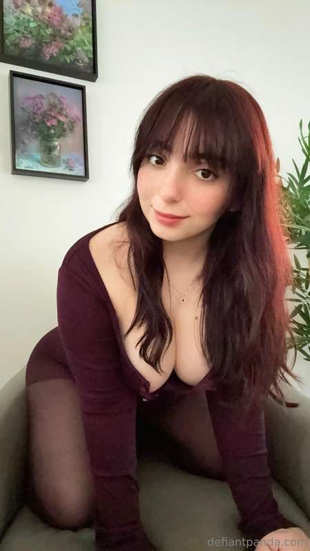 I dyed my hair :) What do you think? It’s a very dark burgun.. 1
