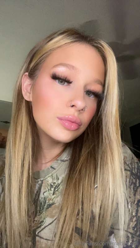 tip me $30 for my Snapchat 👻 let me squirt for you 💦🍑