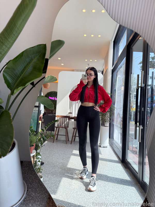Lunalovelee - Fansly - 2025-04-01T14:34:05