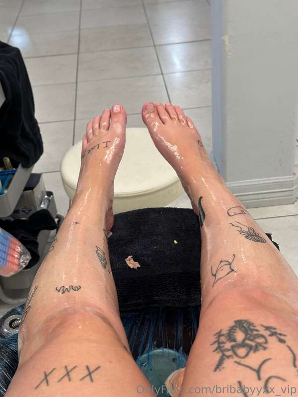 cum suck on them baby 1