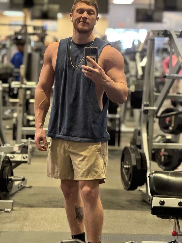 looked in the mirror and knew this one was for you 🤭