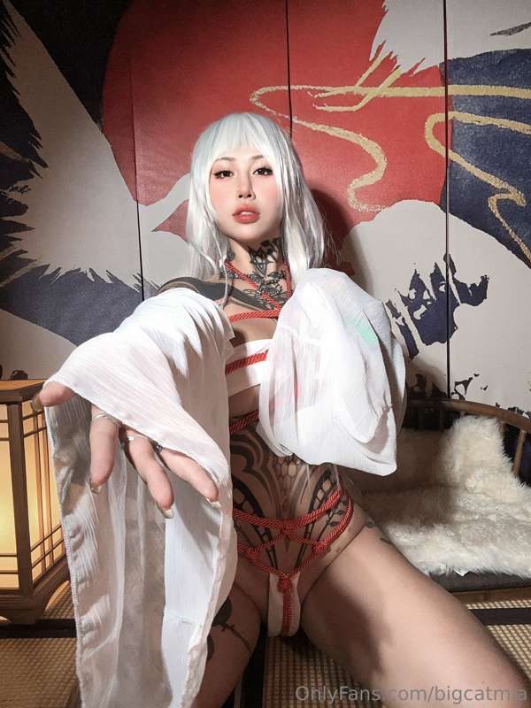 《被绑的小女巫》 22