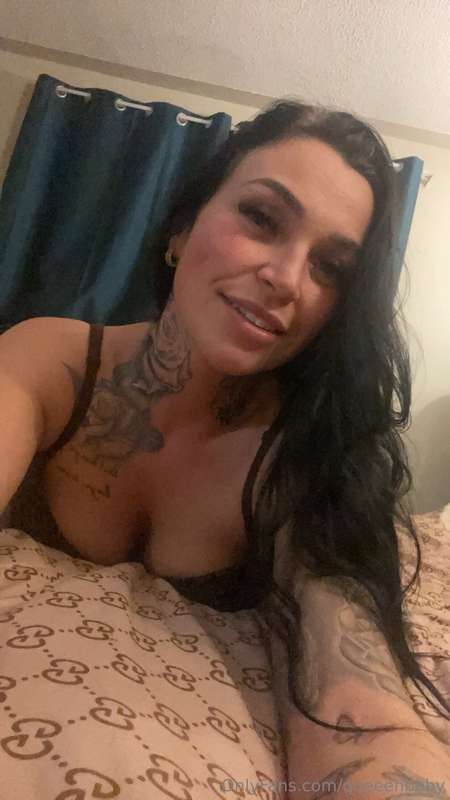Coucou 😘J’ai une petite envie de m’amuser ce soir 🍑Si tu as .. 2