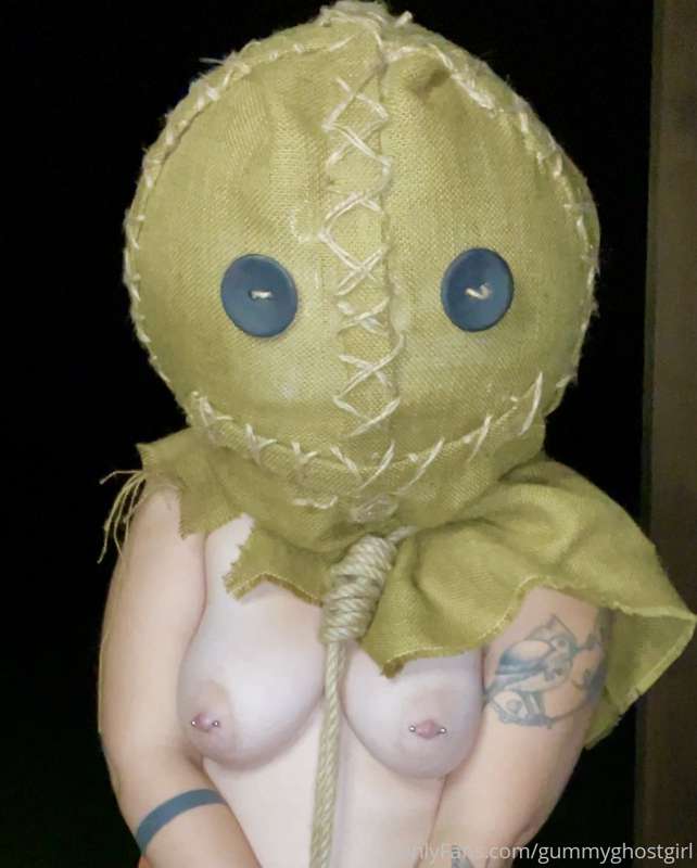 I need a Trick r Treat buddy 🎃 14