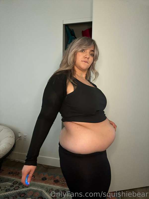 Look how big my belly is :) 23