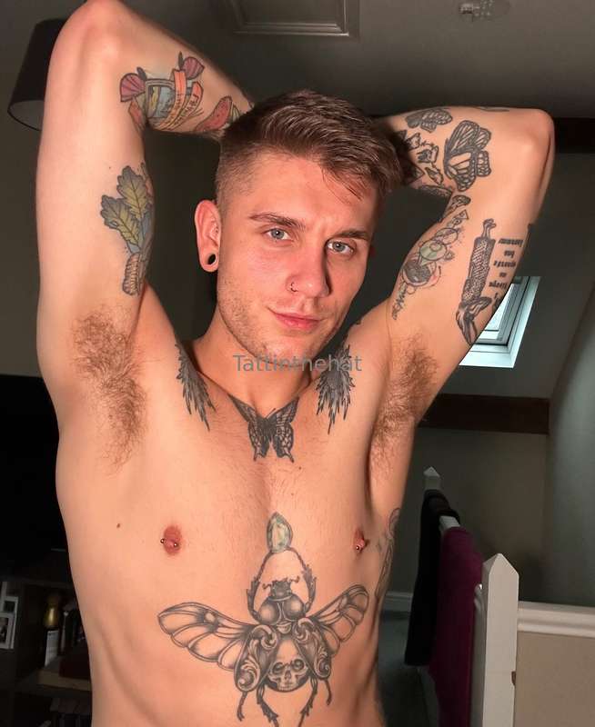 😈 4