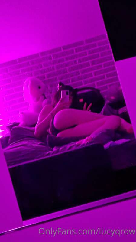 Some Late night pics~ 1