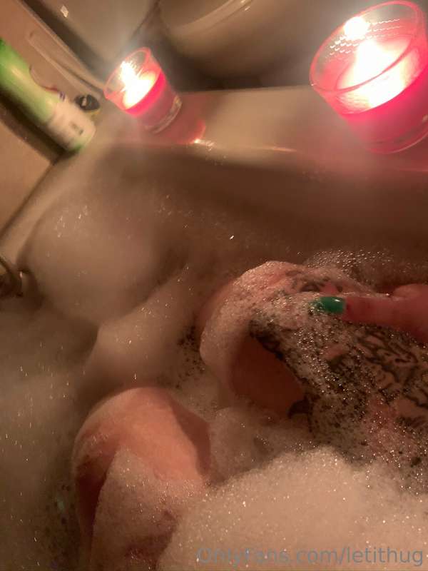 🫧Relaxe BaBe🫧 🧖🏼‍♀️Dommage que je n’est pas GantleMan pour m..