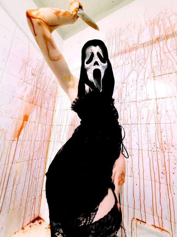 you: hey❤
me: wyfsm 🔪🔪