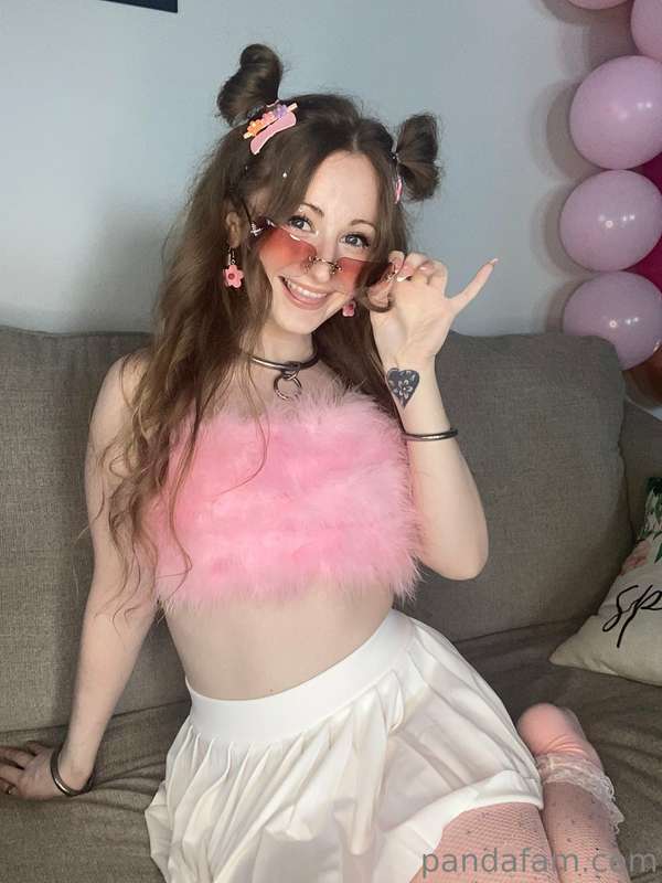 How did I look for my first blowbang / bukkkake yesterday?! .. 5
