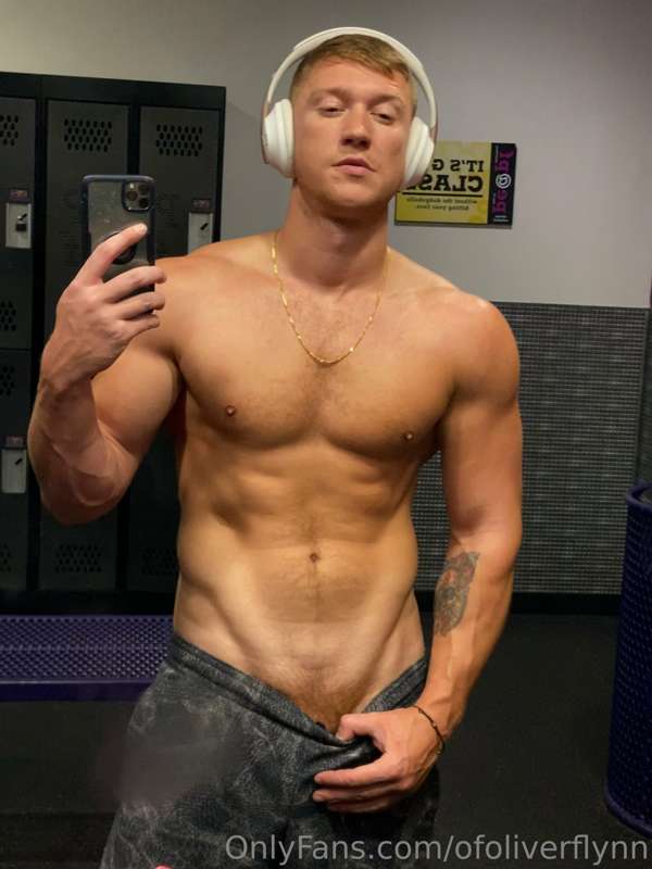 who's ready for some after gym cardio? 😉