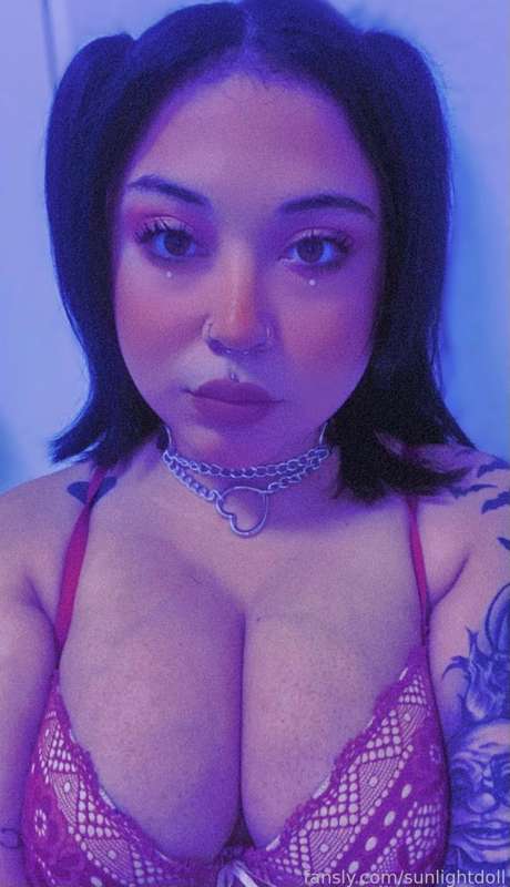 Sunlightdoll - Fansly - 29 Mar, 2023