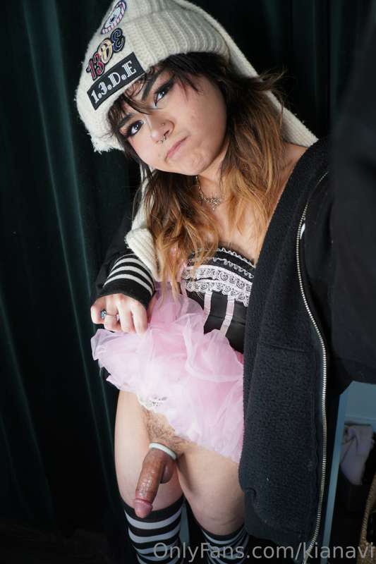 Quick photo dump!!
I had a really fun filming session for th..