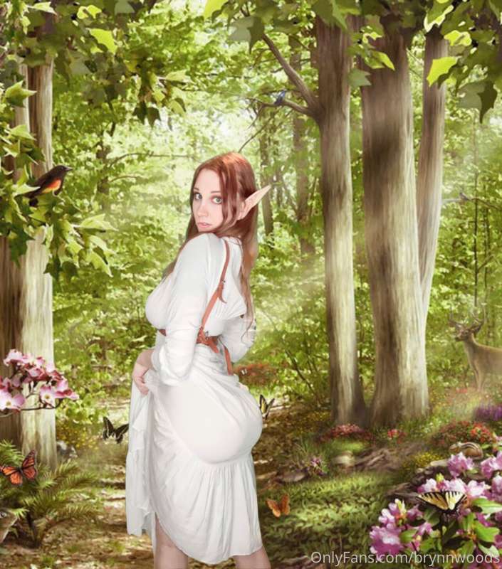 A wild Mommy elf appears…. I think she’s trying to tell you .. 4