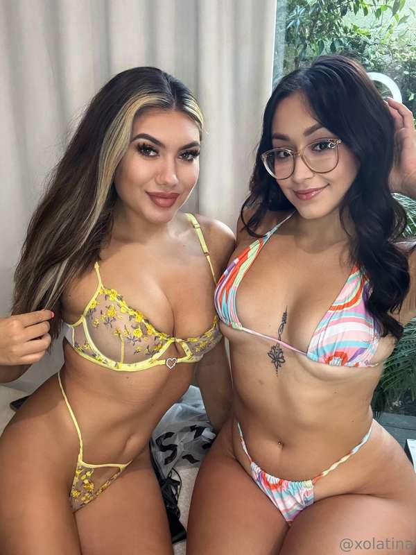🥰LIVE RIGHT NOW!😍What are you waiting for come hangout! 💋💓@k..