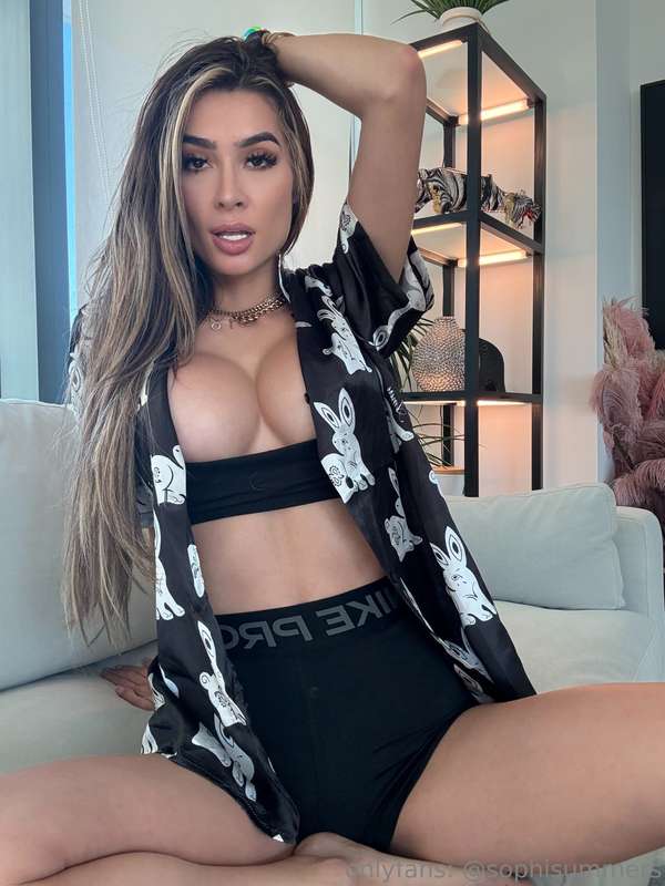 🥰
