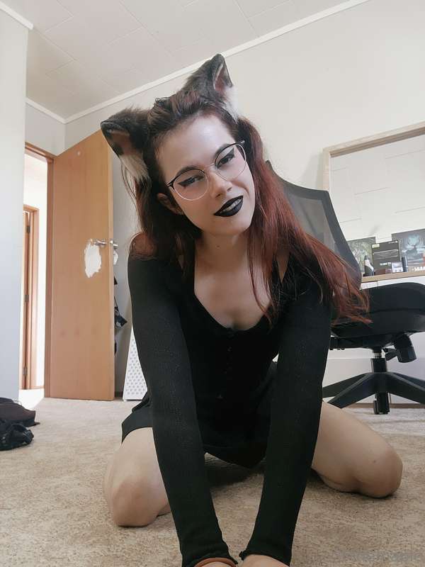 Here's a little photodump in my outfit 😊😊
I hope your days b.. 6
