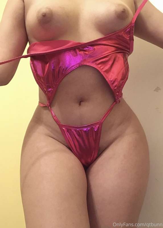which hole u fucking? 🥺 6