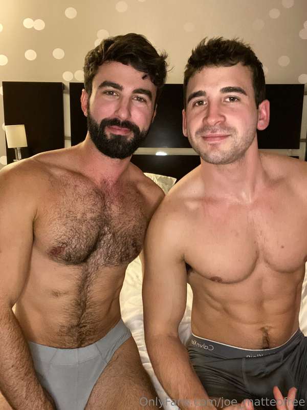 @sixpacny & I have the hottest vid together on my VIP page o..