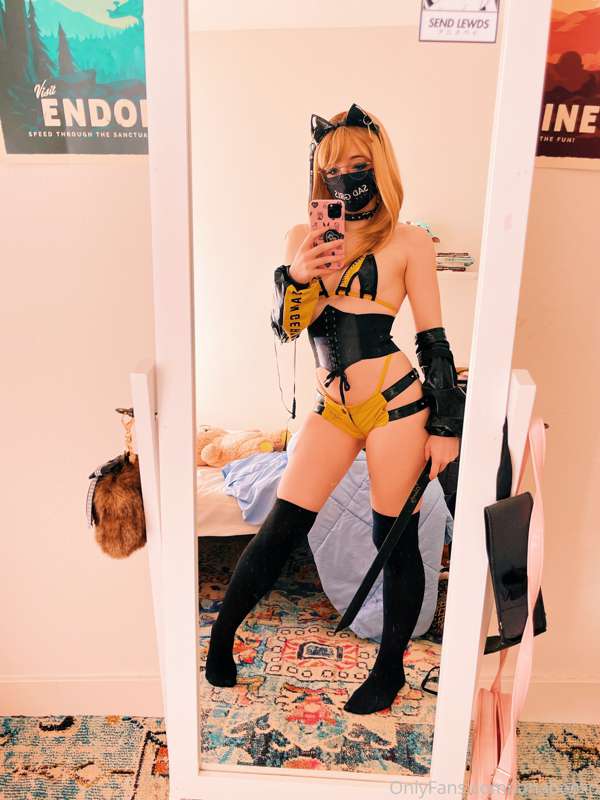 Cyber kitty here to help u on ur missions ⚠️💕⚠️