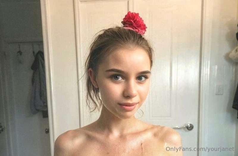 She is waiting for you👉🔥@iisabbellaa 🔥This bitch @iisabbella..