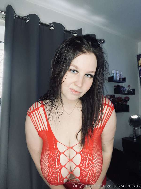 Amy-Yasmine - Onlyfans - 27 Jan, 2020