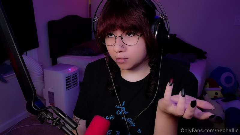 And some new selfies <3 4