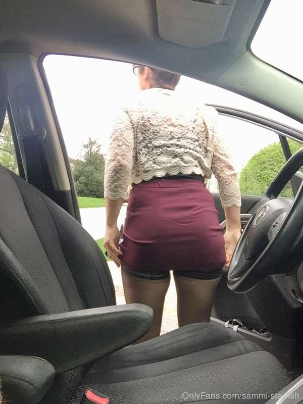 This is what I wore for lunch today at a restaurant for a cu.. 9