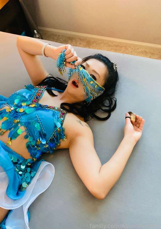 Asianvixen4U - Fansly - 07 Apr, 2022
