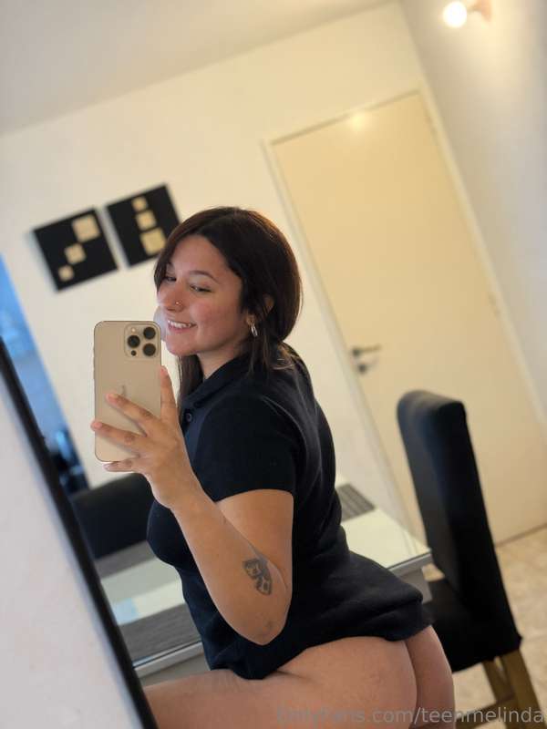 Today I put on the underwear that makes me feel like a godde..