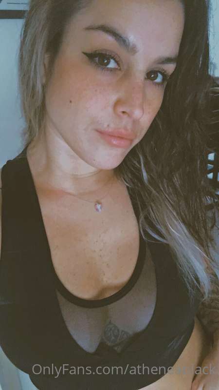 Send me a DM ❤️