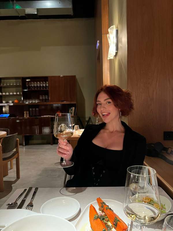 Just a few glasses.. 🤔🤭