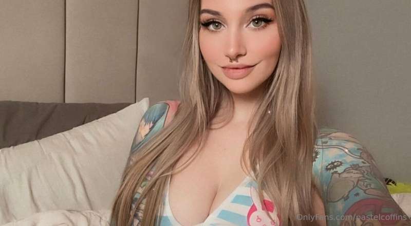 💦😈 THE FIRST TO TIP $10 gets 5 𝐅𝐔𝐋𝐋 𝐋𝐄𝐍𝐆𝐓𝐇 videos! B/G, G/G ..