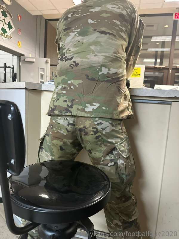 Soldiers being soldiers and so much more! 8