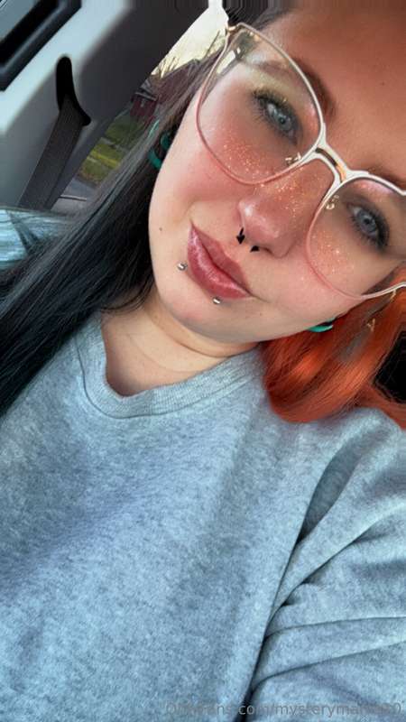 Your daily dose of selfies 😘🥰Message me for requests! 