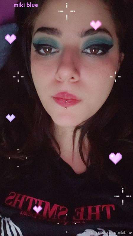 [7pics] A few selfies and pussy/feet showoff :3 2