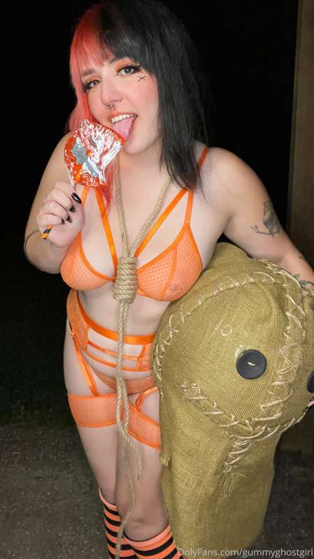 I need a Trick r Treat buddy 🎃 26
