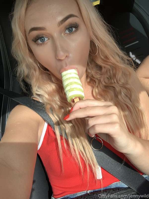 Like icecream, liking like chupachups 1