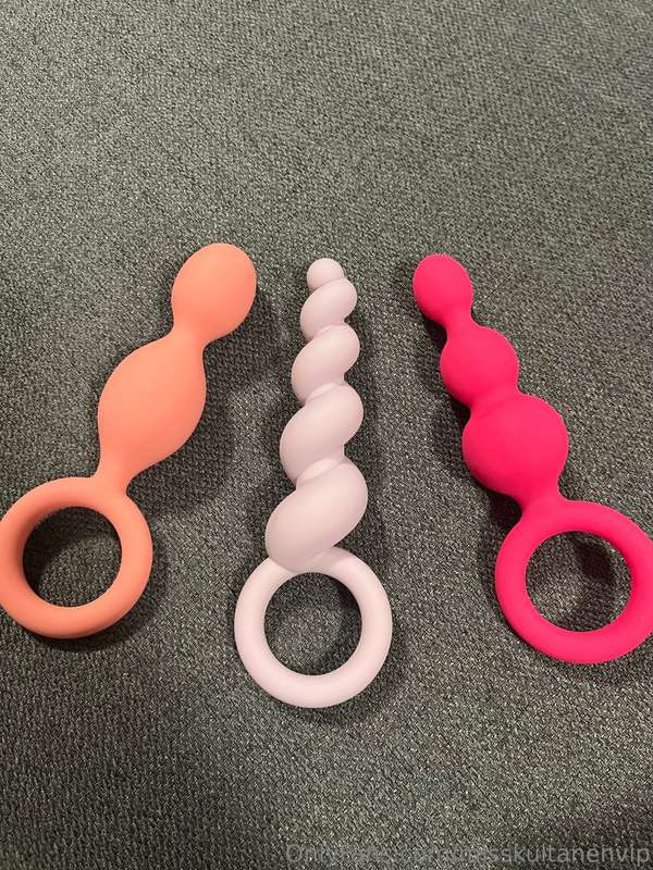 New toys😜😜 should I try them🫣😈?