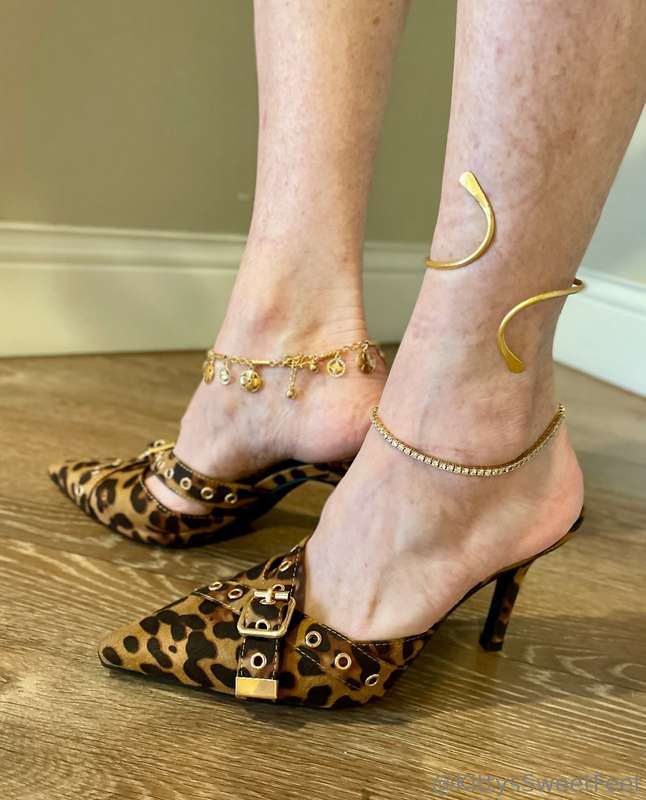 My Cheetah print shoes make me feel like I’m strolling on th..