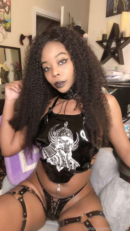 Luxsteez - Fansly - 11 Mar, 2023