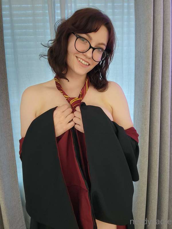 Your friendly neighborhood witch is such a tease 😜 14
