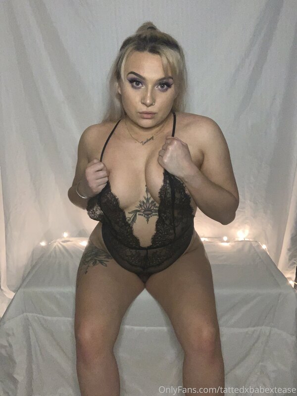 Cum watch me take off my lingerie on my paid for page on my .. 1