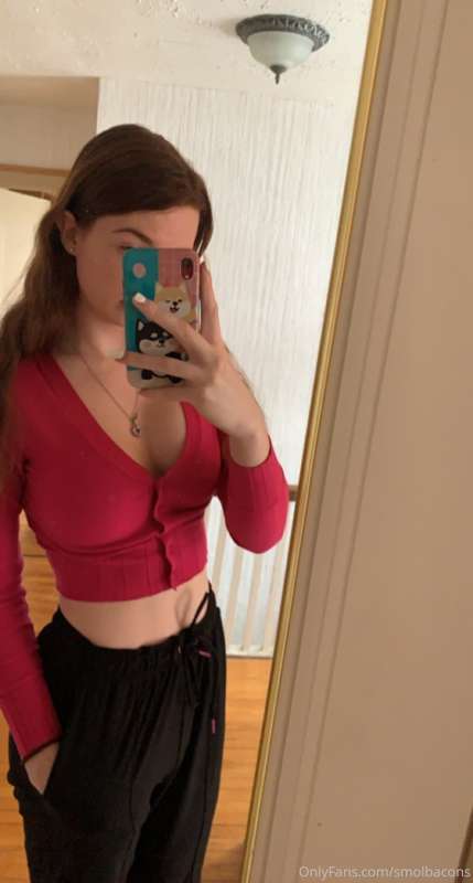 It’s a hot pink type of day 🌸