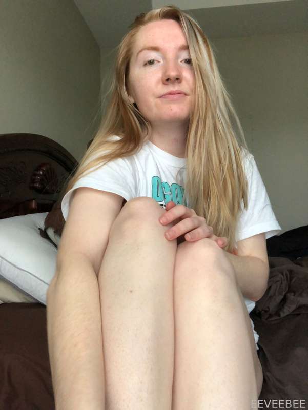 Eeveebee - Fansly - 22 Oct, 2021