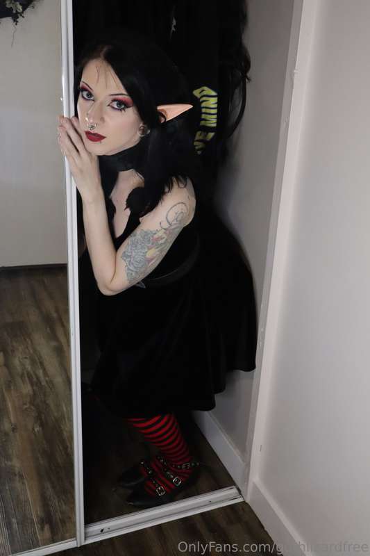 You had better not try on all my clothes in there! See the N..
