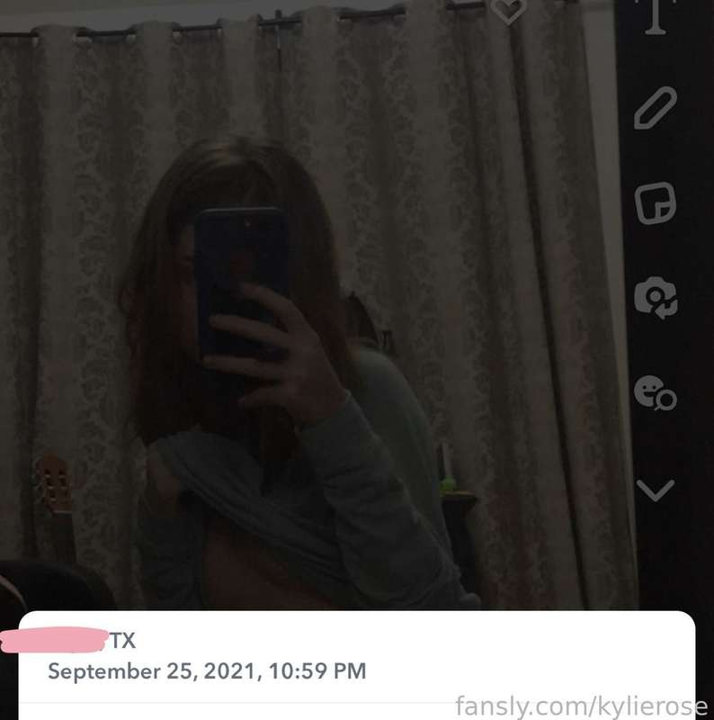 Kylierose - Fansly - 19 Oct, 2023 9