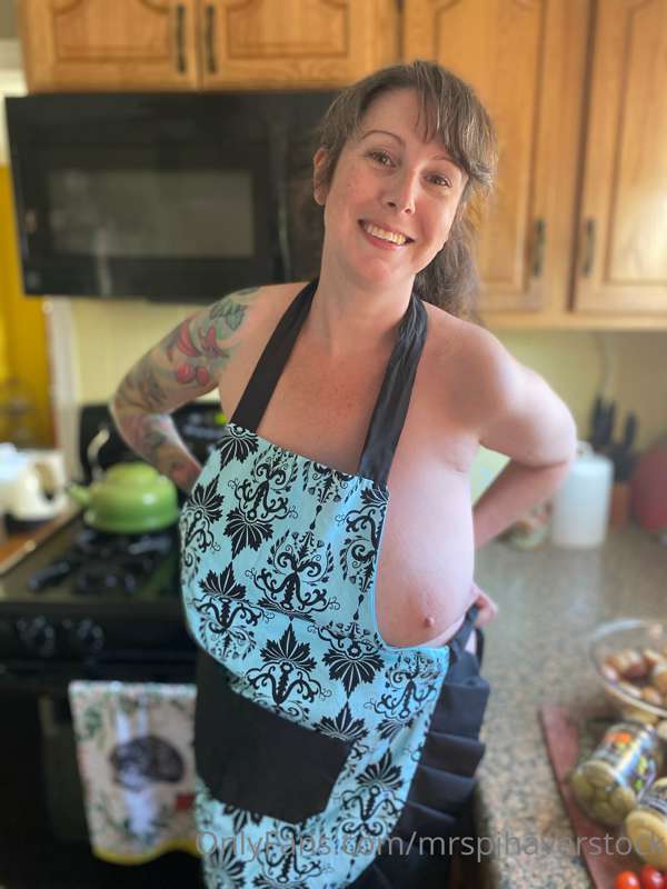 Getting dinner together… and getting the giggles by the last.. 1