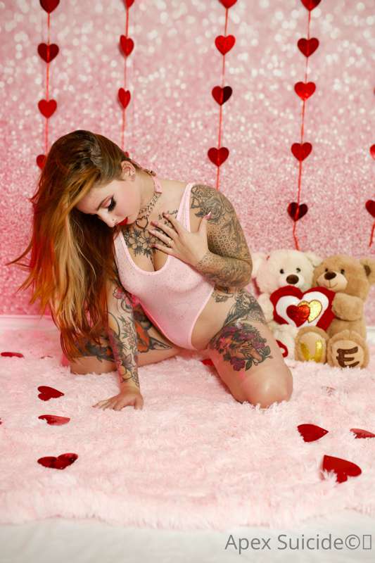 Happy Valentine’s Day babes!! Here’s part 1😆 16