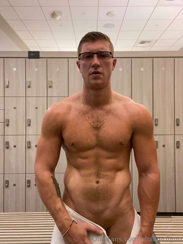 slide and then message me 😈 2